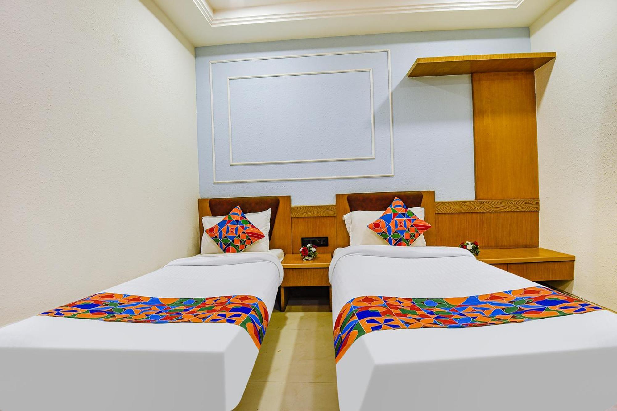 Fabhotel Prime Supreme - 700M From Vasco Da Gama Railway Station Marmagao Екстер'єр фото